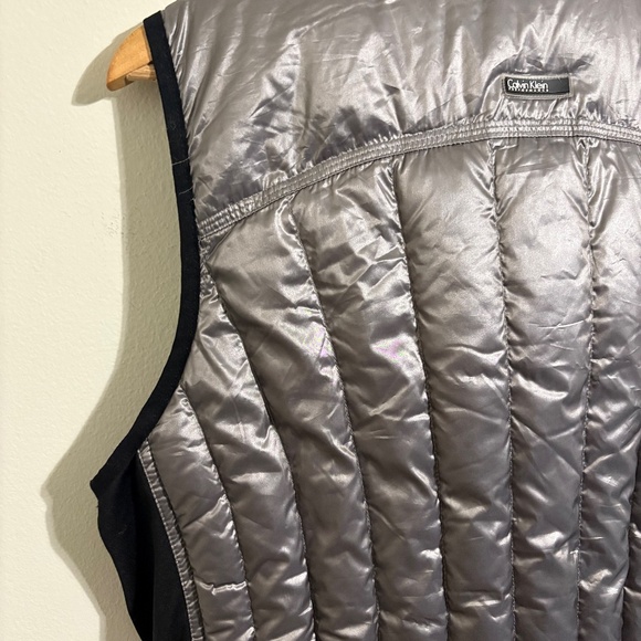 Calvin Klein zip up premium down gray silver vest size XL - Picture 8 of 10